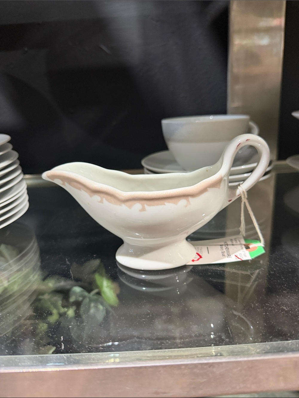 Porcelain Gravy Boat - White -